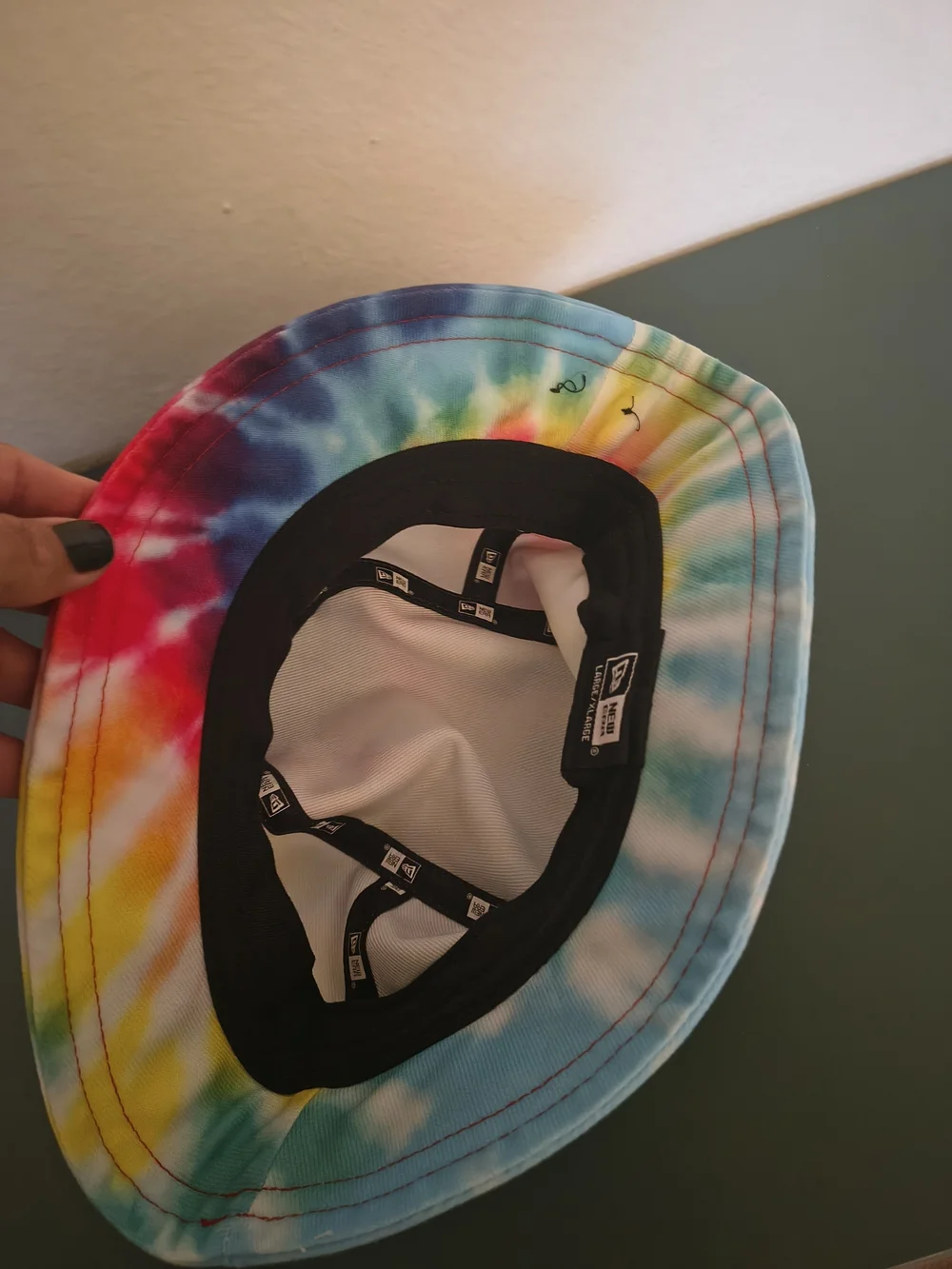New Era Kids Tie-Dye Bucket Hat - Blue, Yellow, Pink